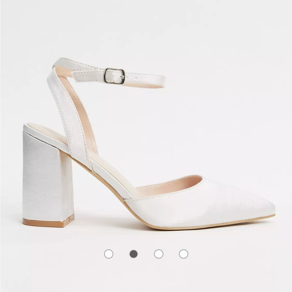 Be Mine Bridal Neima Heels